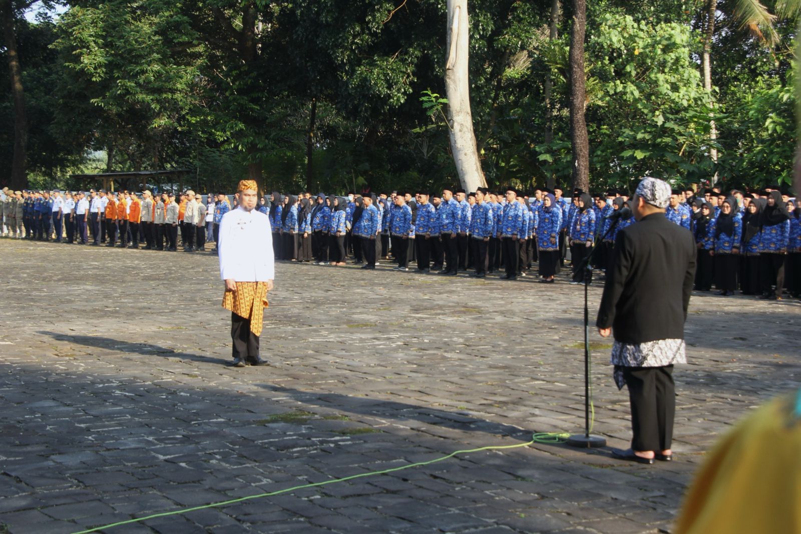 PERINGATI HUT KABUPATEN SUBANG KE-77,BUPATI SUBANG PIMPIN UPACARA DAN ZIARAH TMP CIDONGKOL