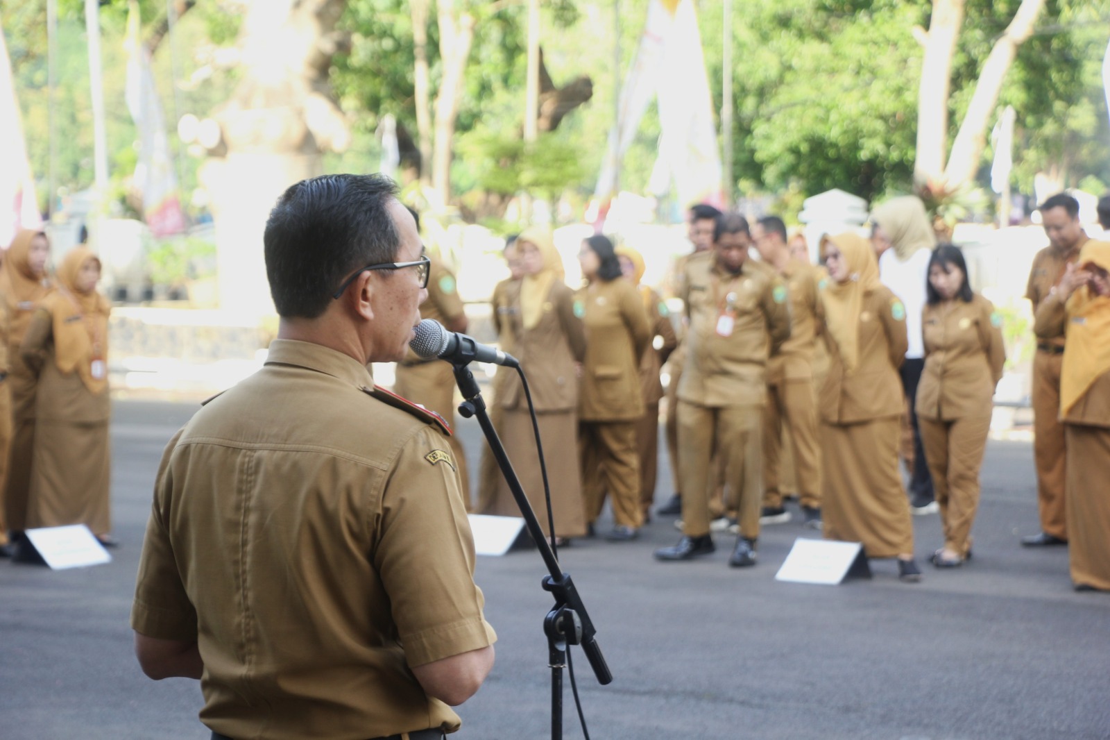 Pimpin Apel Pagi Lingkup Setda, Sekda Subang Ingatkan Adaptasi dan Junjung Profesionalisme ASN