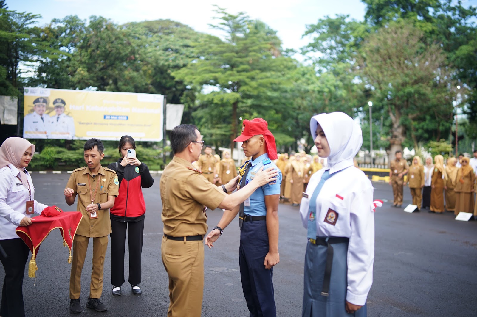PIMPIN APEL PAGI, SEKDA SUBANG: SEMANGAT HARI KEBANGKITAN NASIONAL HARUS KITA TERAPKAN DALAM PELAYANAN PUBLIK