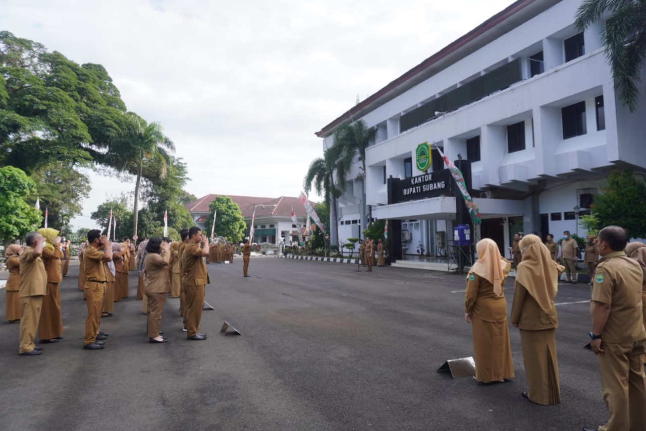 Pimpin Apel Pagi, Sekda Subang : Terima kasih Telah Ikut Serta Sukseskan PORPROV ke-14
