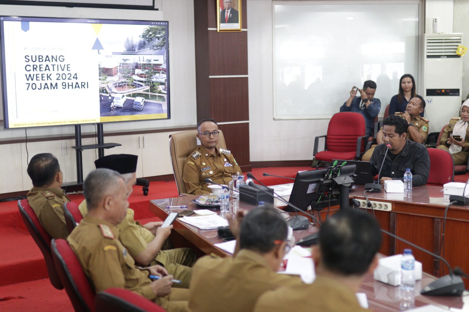 Pimpin Briefing, Pj. Bupati Ajak Kolaborasi Meriahkan HUT Kemerdekaan RI