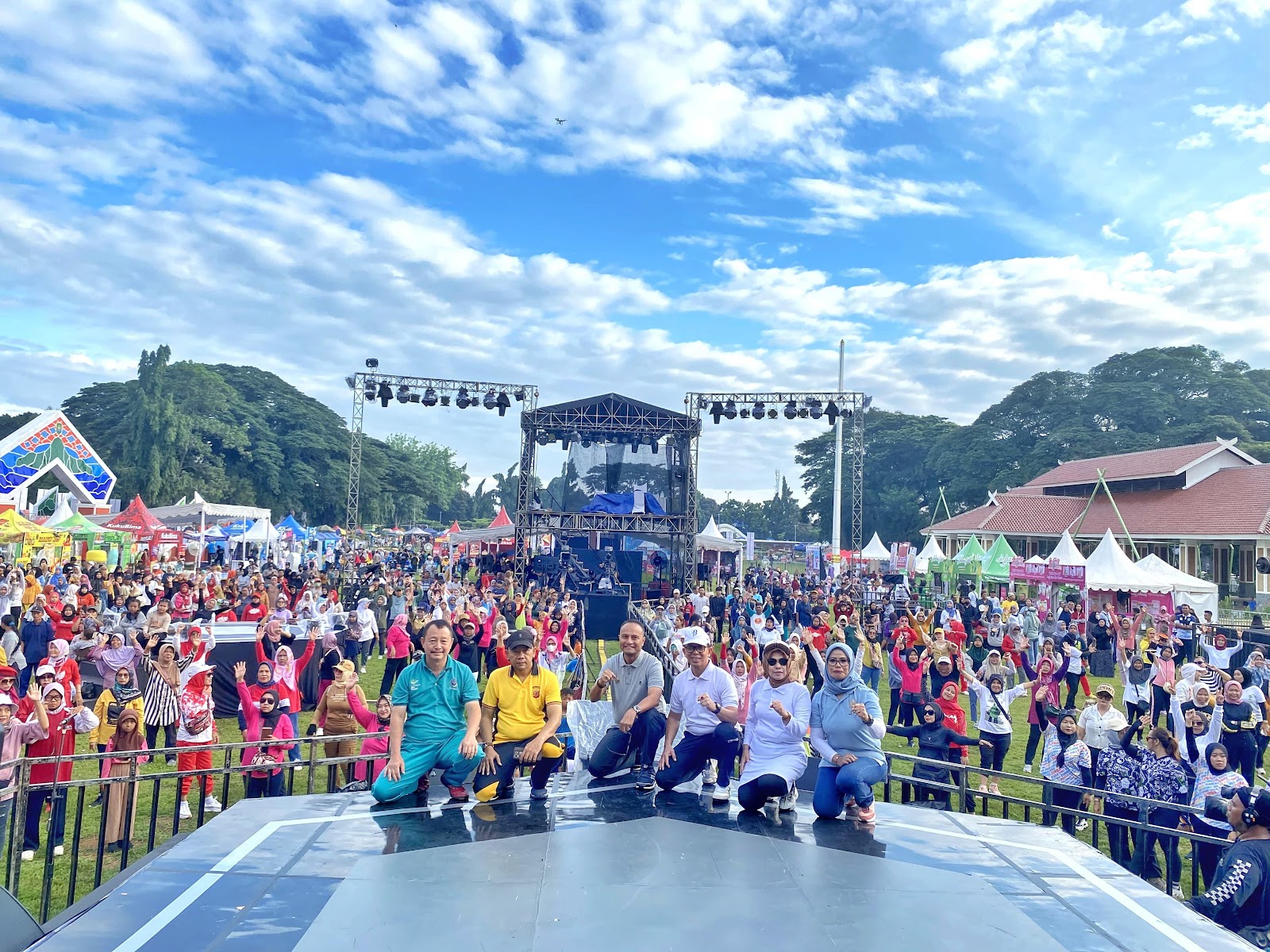 Pj. Bupati Subang Buka Senam Bersama dalam Rangka Festival ANTV Rame (FAR)