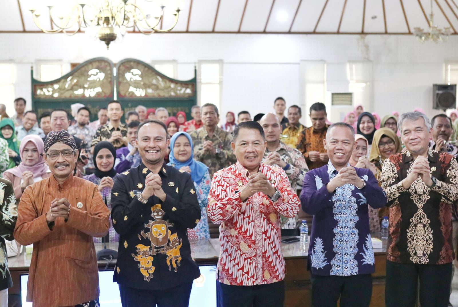 PJ Bupati Subang Hadiri Penandatanganan PKS Replikasi Aplikasi SENGGUH untuk Peningkatan Kinerja dan Transparansi Pembangunan Daerah