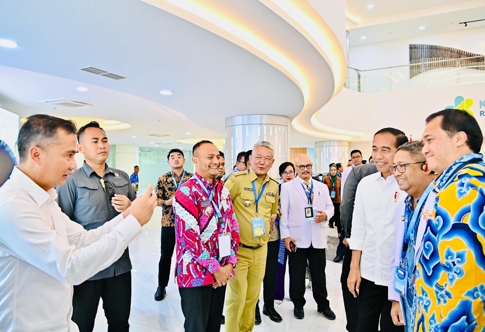 Pj. Bupati Subang Hadiri Peresmian Gedung Layanan Kesehatan Ibu dan Anak RSHS oleh Presiden RI