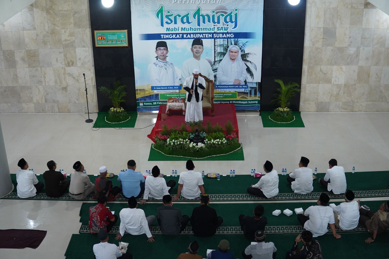 Pj. Bupati Subang Hadiri Peringatan Isra Mi’raj Nabi Muhammad SAW, Tekankan Pentingnya Shalat dalam Kehidupan