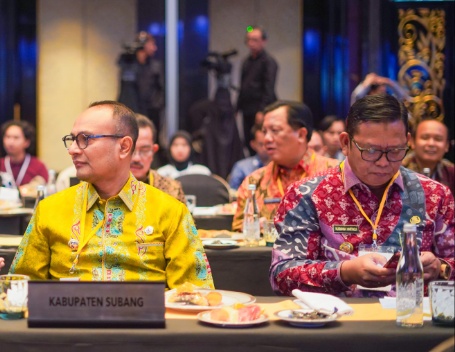 PJ BUPATI SUBANG HADIRI RUPS LUAR BIASA BANK BJB