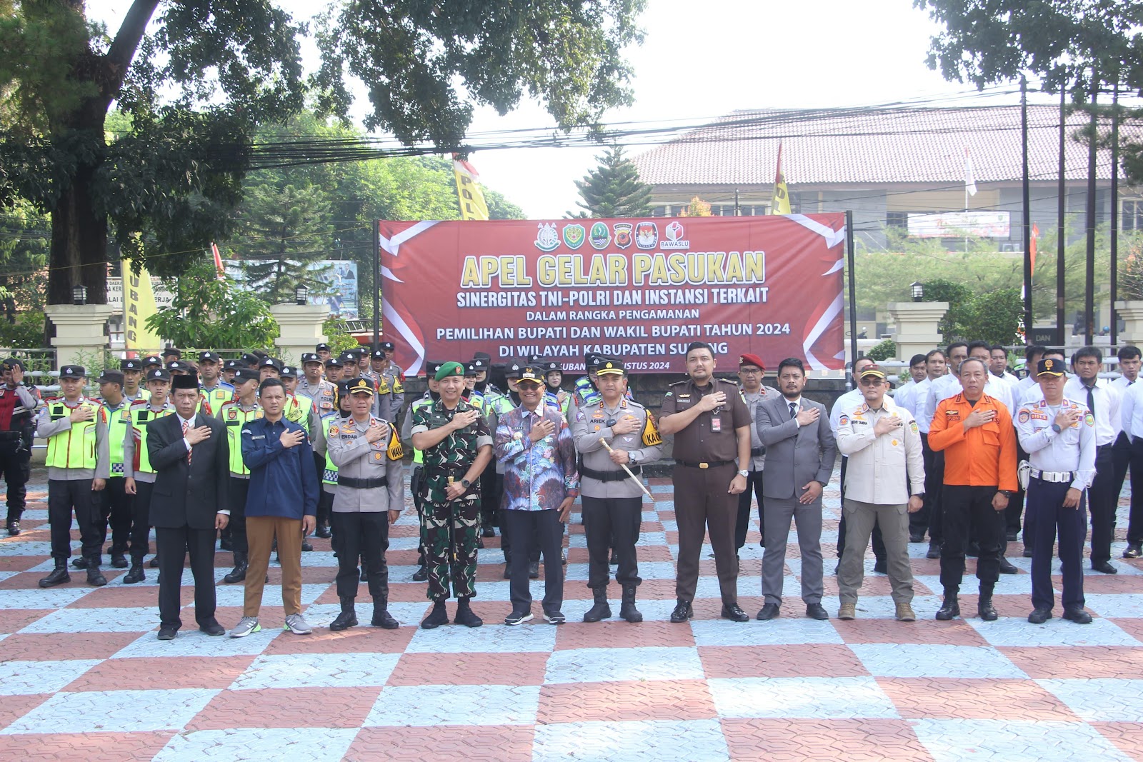 Pj. Bupati Subang Ikuti Apel Gelar Pasukan Operasj Mantap Praja Lodaya 2024, Siap Untuk Pengamanan Pilkada
