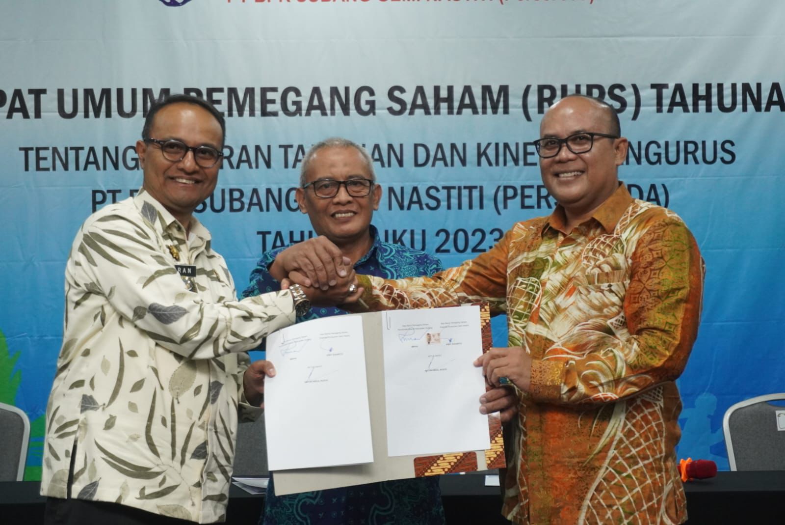 Pj. Bupati Subang Membuka Rapat Umum Pemegang Saham (RUPS) Tahunan Bank Subang Tahun Buku 2023
