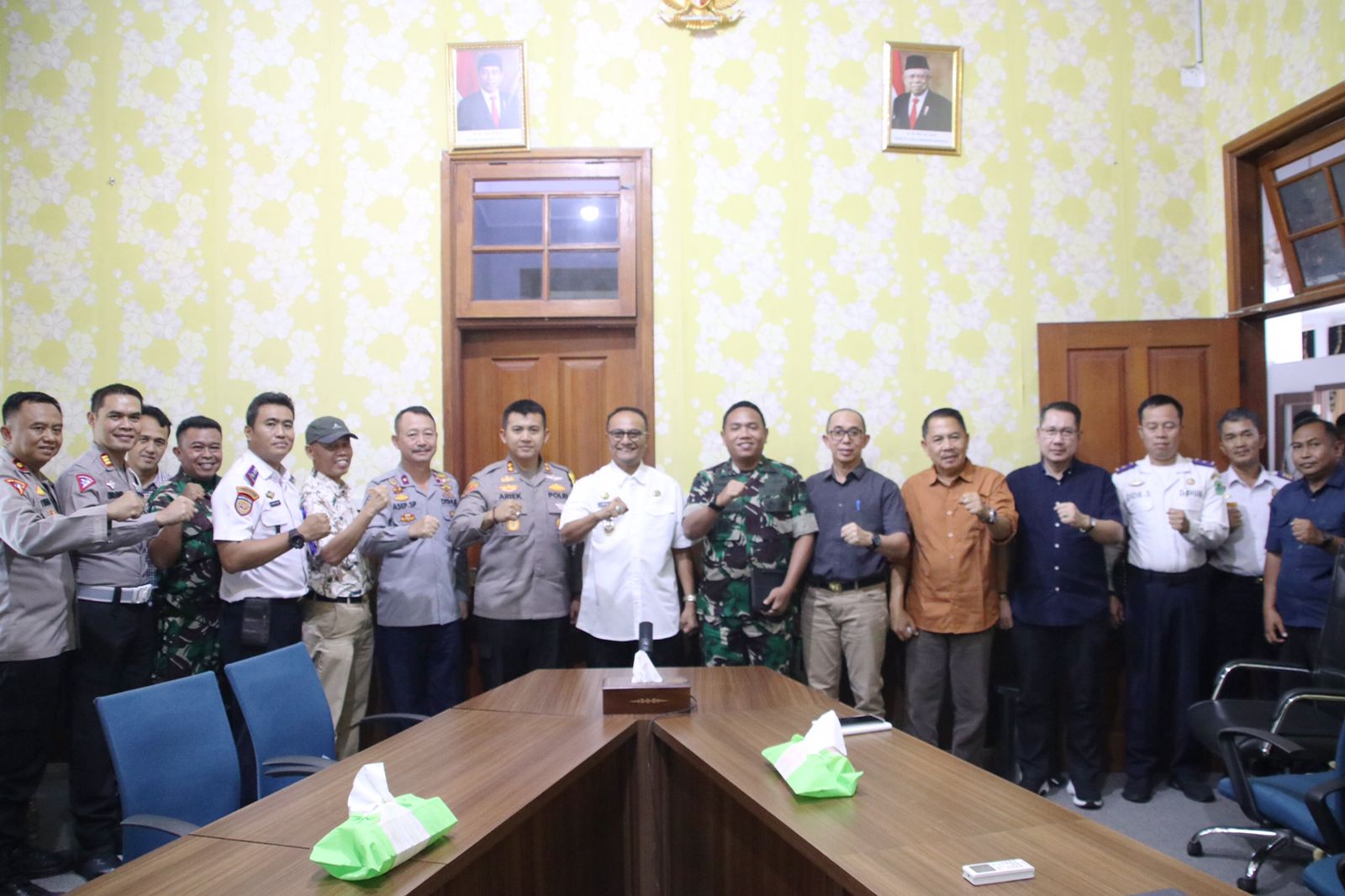 Pj. Bupati Subang Menghadiri Rapat Koordinasi Persiapan Angkutan Lebaran Tahun 1445H/2024 Provinsi Jawa Barat