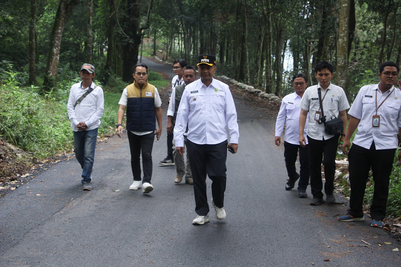 Pj. Bupati Subang Tinjau Proyek Peningkatan dan Rekonstruksi Jalan Tahun 2024