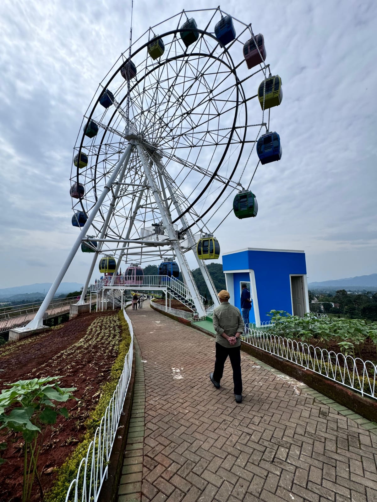 PJ. Bupati Tinjau Bianglala Pertama di Subang dan Berharap Keamanan Diutamakan
