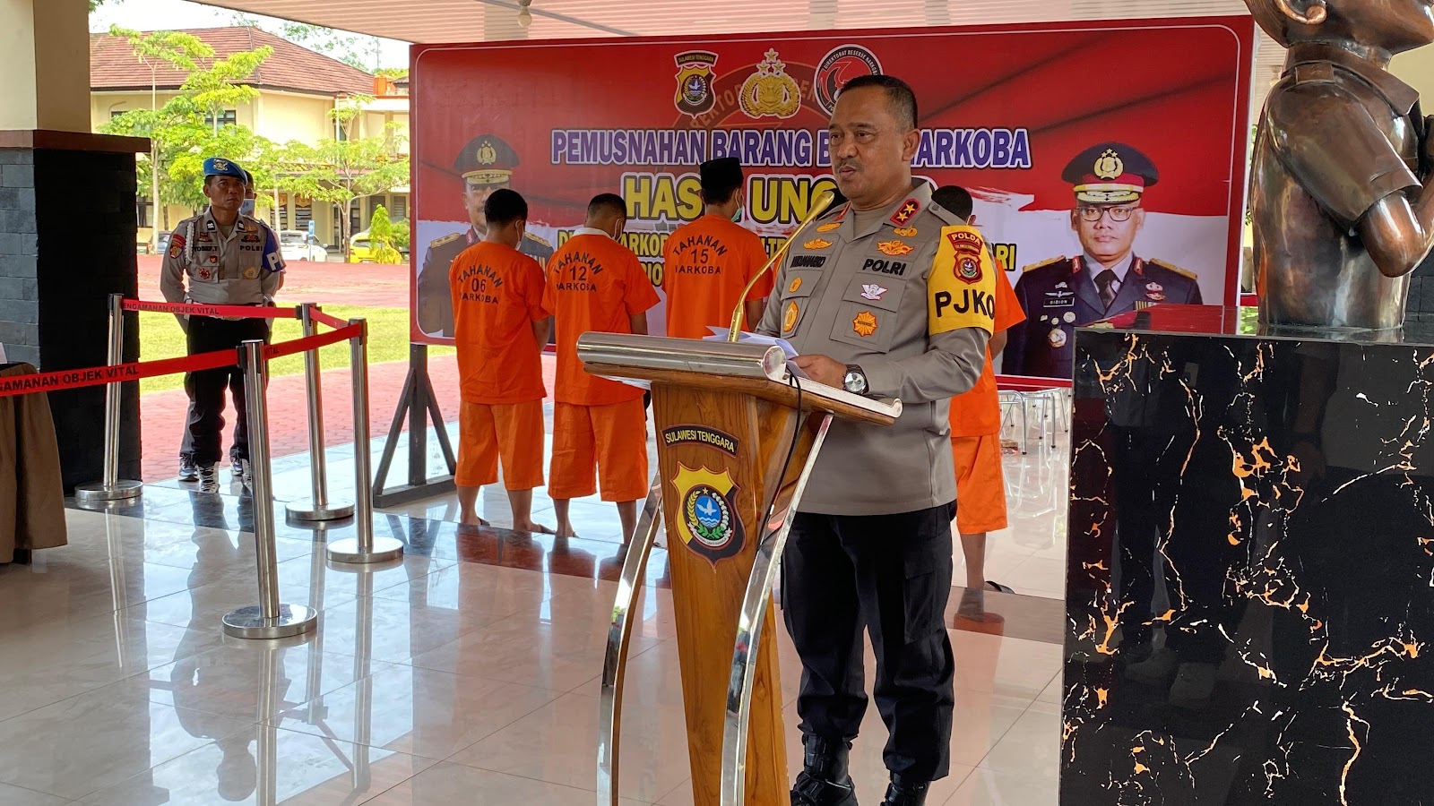 Polda Sultra Musnahkan 2,4 Kg Sabu, Kapolda: Perang Narkoba Tak Boleh Kendur