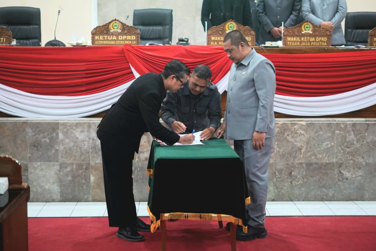 PROPEMPERDA SUBANG 2026 DISETUJUI, KANG AKUR HARAP DAPAT MEMBERIKAN KEMANFAATAN UNTUK MASYARAKAT SUBANG