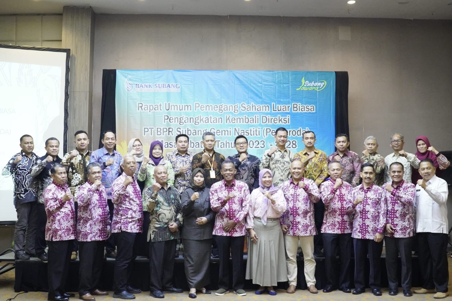 Rapat Luar biasa , Kang Jimat kukuhkan Direksi BPR Subang dan Jajarannya