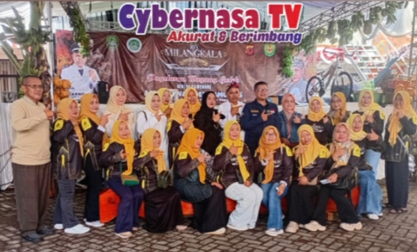 Ribuan Warga Meriahkan Carnaval Milangkala Ke -103 Desa Jambelaer Tahun 2025