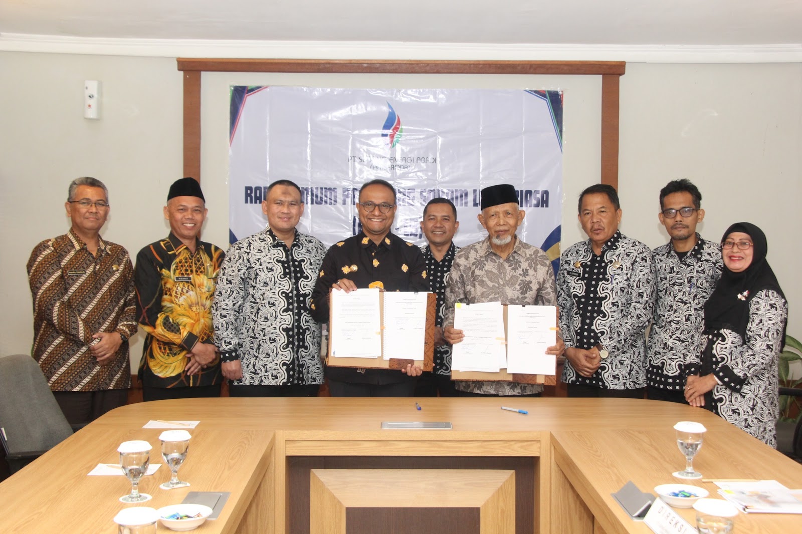 RUPS LB PT. SEA,Pj. Bupati Optimis Target Bisnis Dapat Tercapai