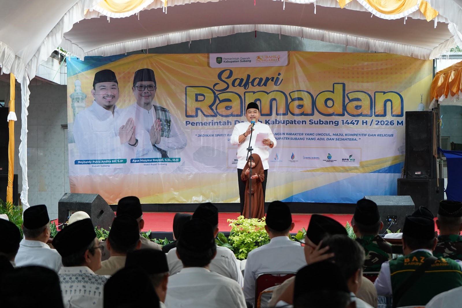 SAFARI RAMADAN JADI MOMEN TANPA JARAK, KANG REY ABSEN SATU PER SATU KEPALA OPD DAN TUGASNYA DI HADAPAN WARGA