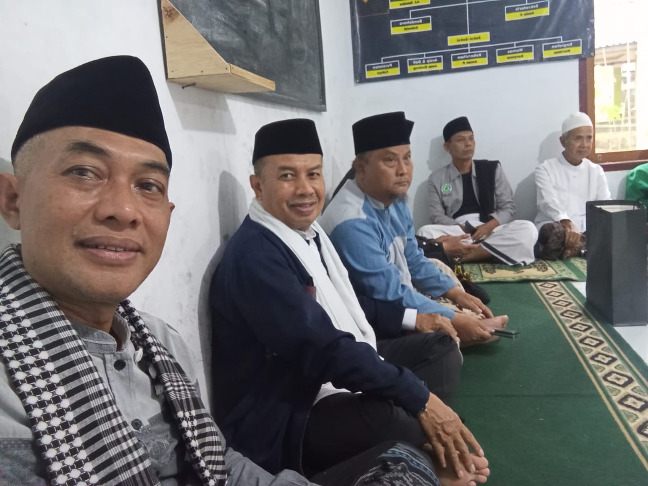 Safari  Ramadhan Camat Kec. Tanjungsiang  Bukber " Dan Tarling " Di Masjid Nurul Hidayah  Desa Gandasoli