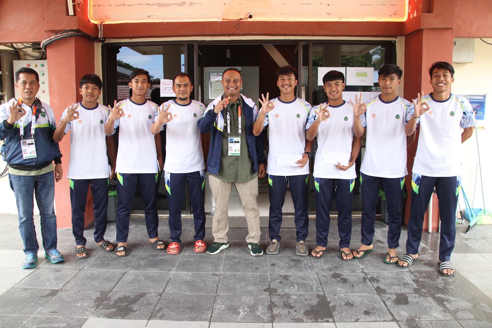Sambangi Atlet Tim Sepakbola Jawa Barat Asal Subang, Pj. Bupati Subang Harapkan Totalitas untuk Dapatkan Medali Emas