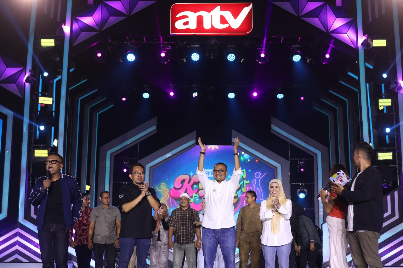 Sapa Ribuan Penonton di Malam Puncak Festival ANTV Rame (FAR), Pj. Bupati Subang: "Terima Kasih ANTV Telah Memberikan Kebahagiaan"