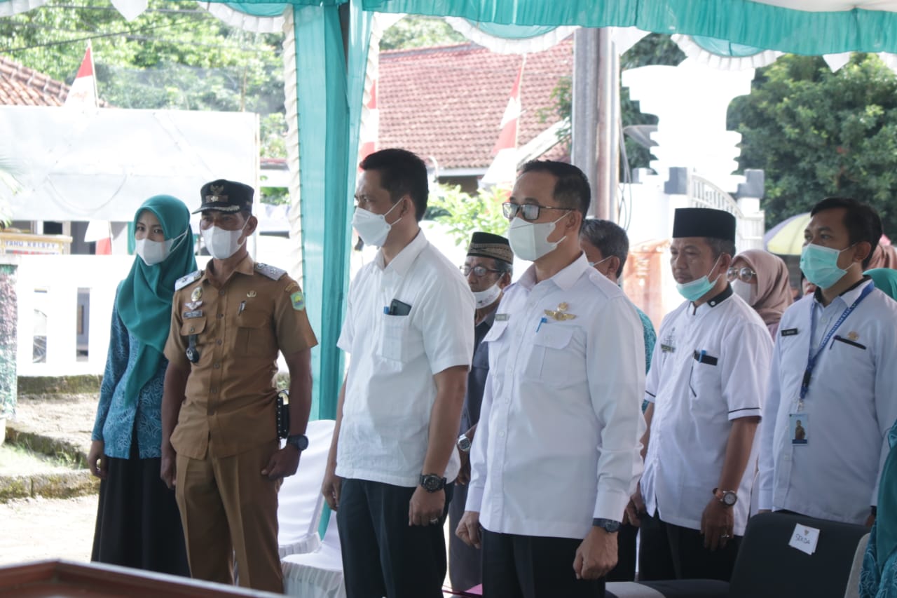 SEKDA & KETUA TP PKK BUKA LOMBA DESA TINGKAT KABUPATEN