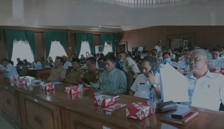 Sekda Buka Sosialisasi Pemilihan Kepala Desa Serentak 2022 Tanjab Timur