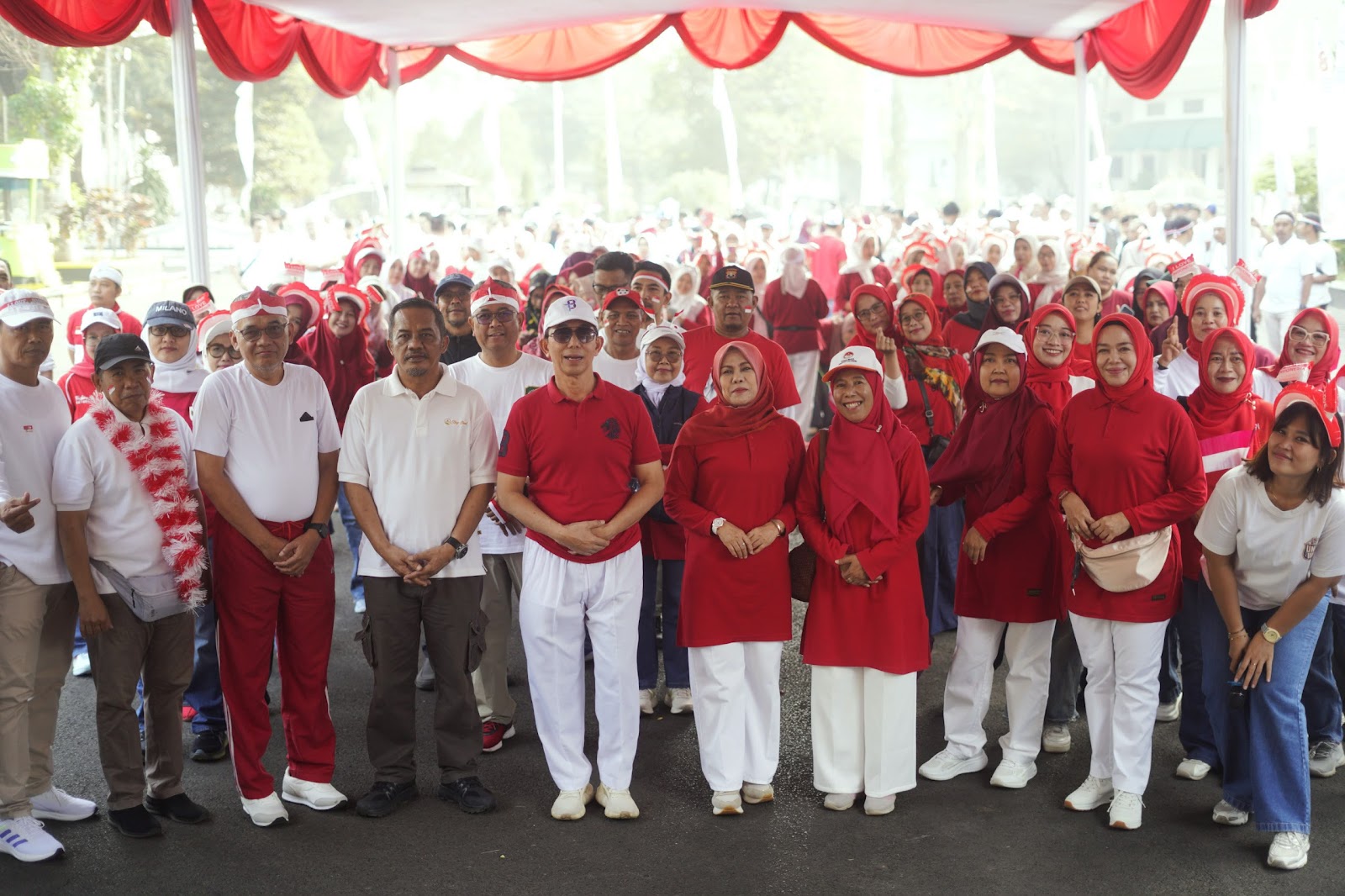 SEKDA SUBANG APRESIASI PERINGATAN HUT RI DI LINGKUP SETDA: JAGA KEBERSAMAAN, PELAYANAN TETAP OPTIMAL