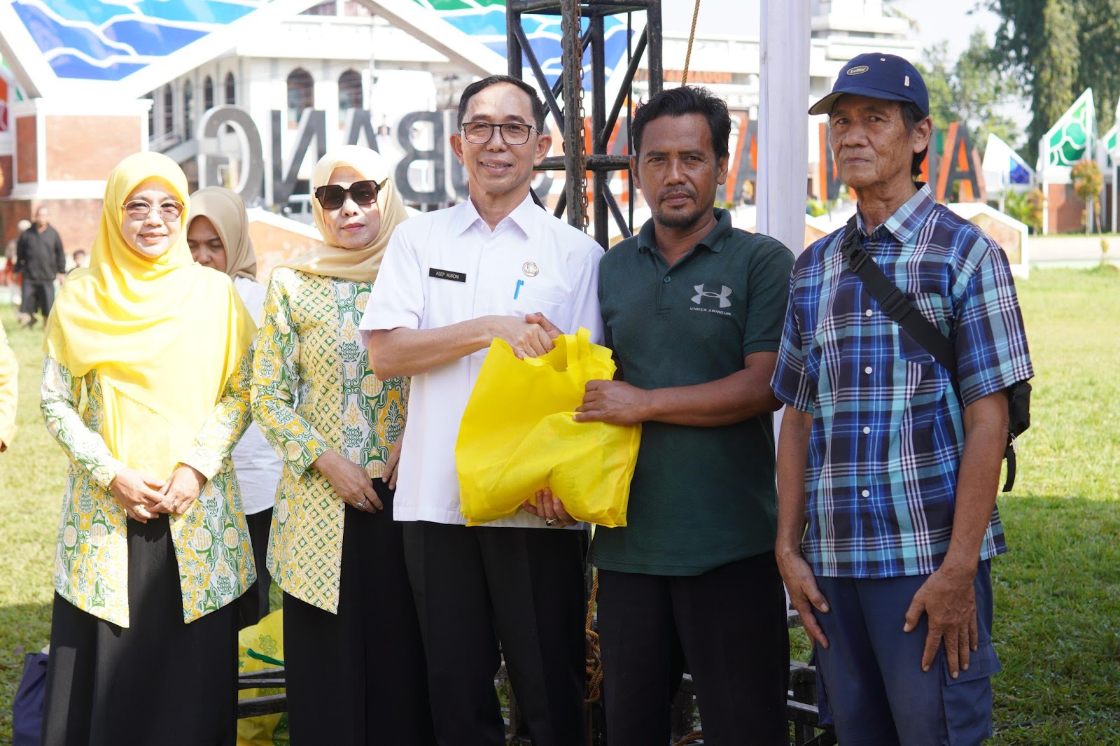 SEKDA SUBANG BUKA BAZAR RAMADAN 2026 DI ALUN-ALUN SUBANG, KAWAL INFLASI JAGA DAYA BELI