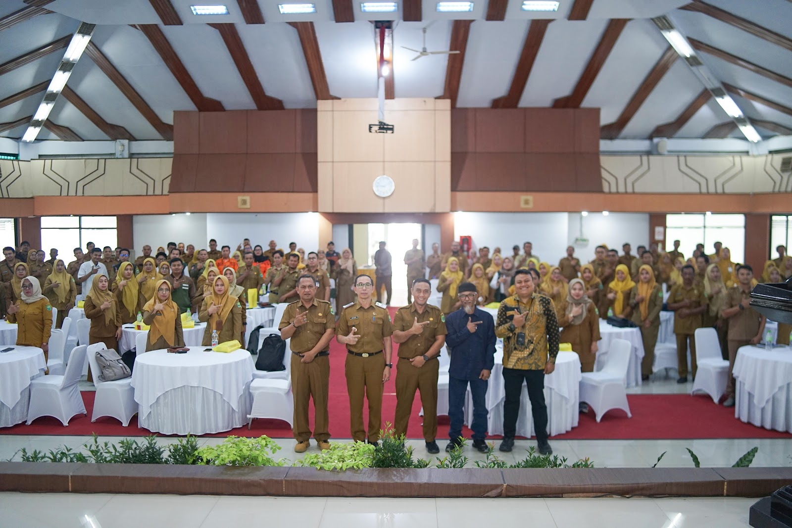 SEKDA SUBANG BUKA KEGIATAN BELANJA PEMERINTAH YANG TRANSPARAN DAN AKUNTABEL