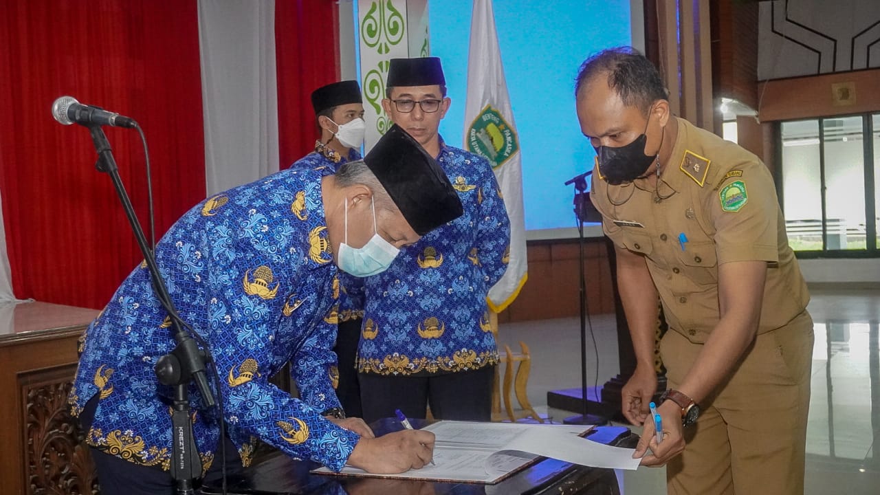 Sekda Subang kukuhkan LKBH KORPRI Kabupaten Subang