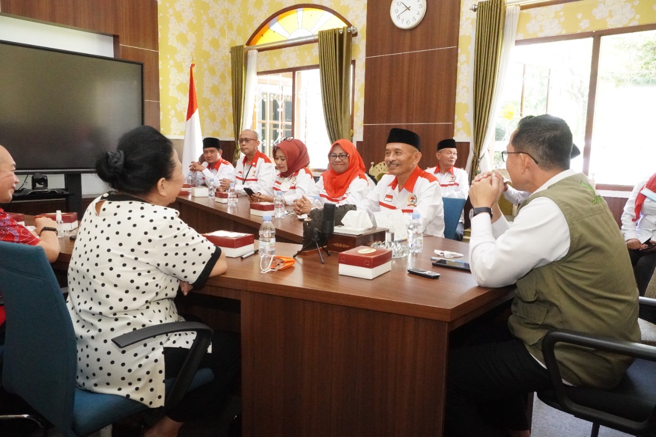 SEKRETARIS DAERAH KABUPATEN SUBANG MENERIMA KUNJUNGAN PENGURUS FPK JAWA BARAT