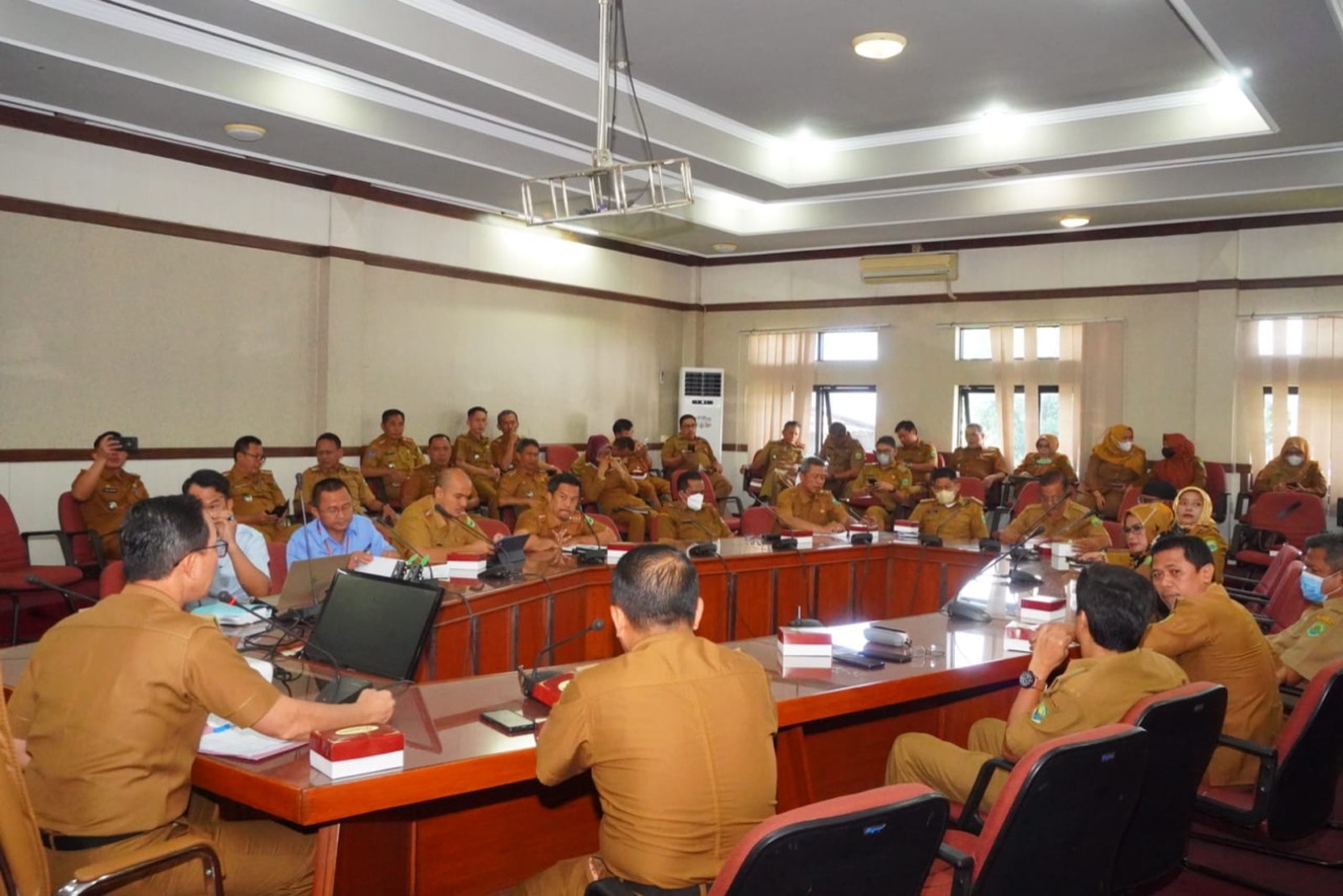 Sekretaris Daerah Kabupaten Subang Pimpin Briefing Staff