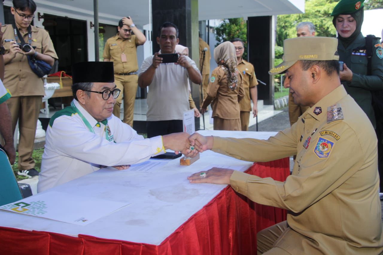 Semarak Zakat, Pj. Bupati Subang Ajak Berzakat, Tuntaskan Kewajiban, Bantu Sesama