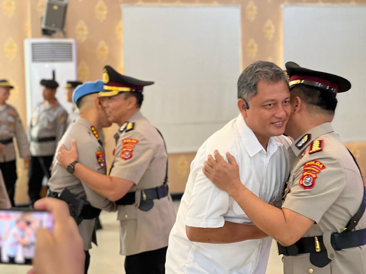 Serah Terima Jabatan Direktur Pengamanan Objek Vital (Dir Pamobvit) Polda Sultra: Kombes Pol Andi Herman Resmi Menjabat