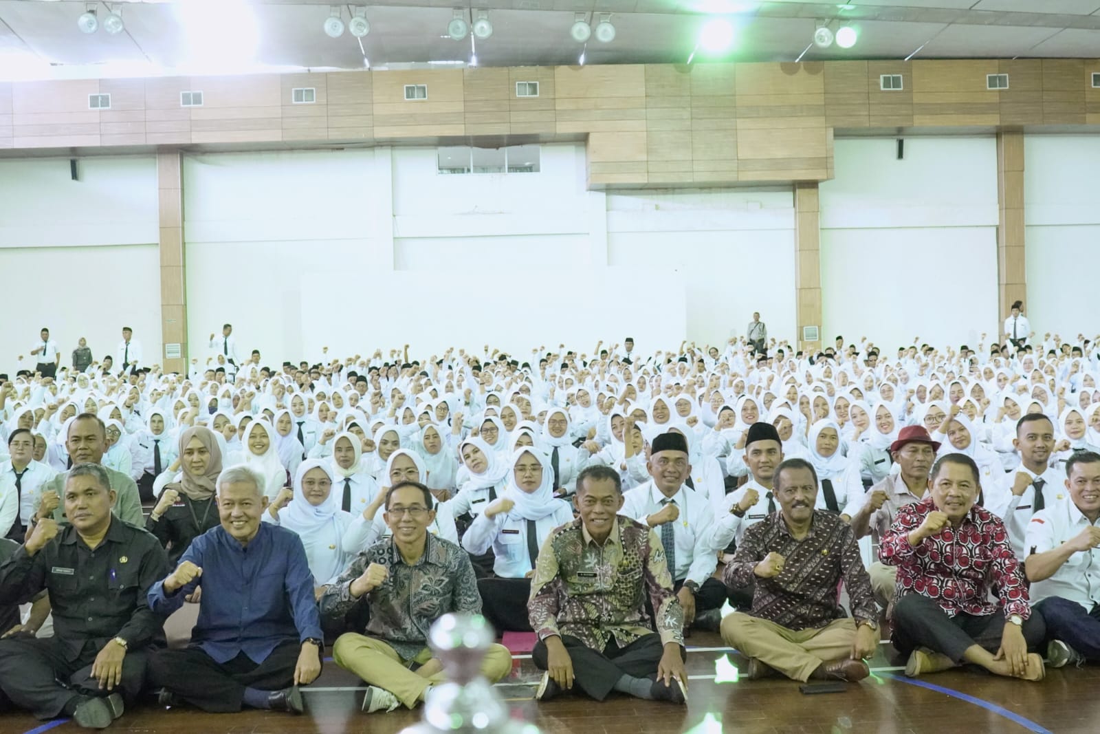 Serahkan SK dan SPMT PPPK Guru Formasi 2022, Kang Jimat Ingin 'Angkat Derajat' para Guru