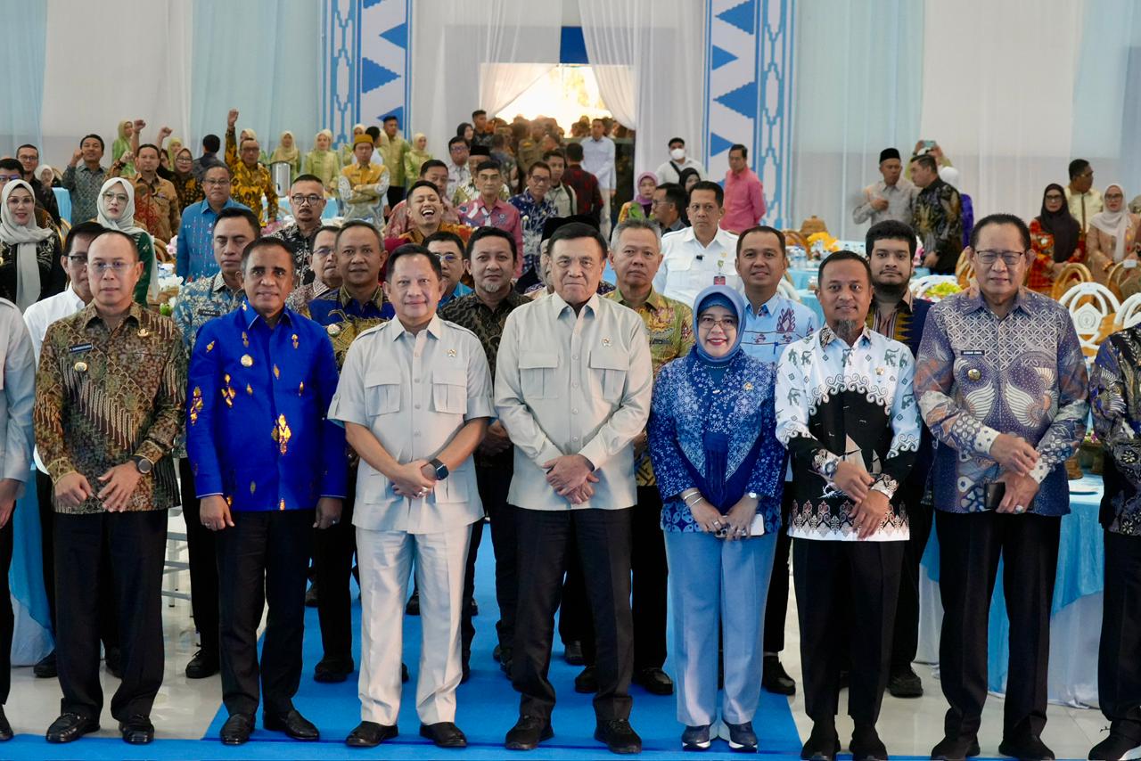 Silaturahmi dengan Forkopimda se-Sulawesi, Menko Polkam: Kuatkan Kekompakan dan kerjasama