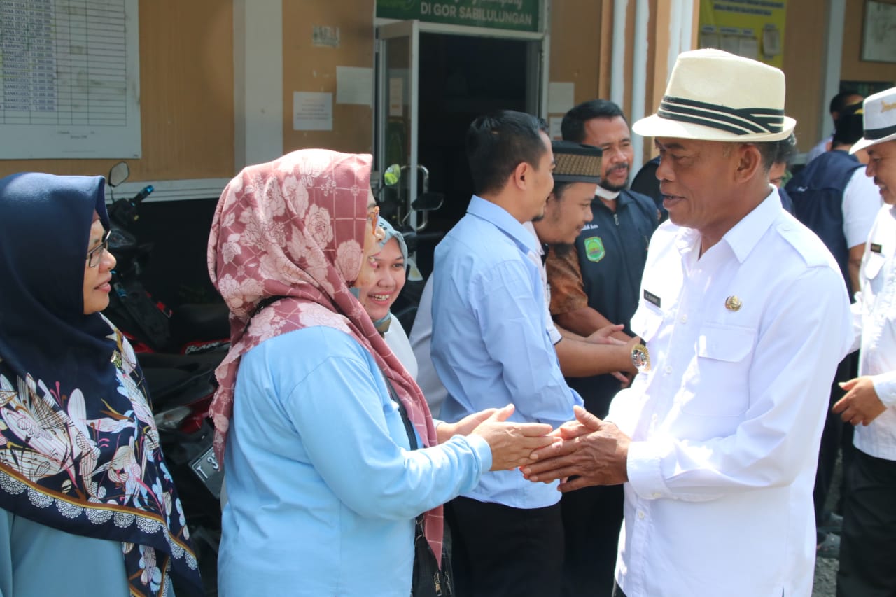 SILATURAHMI DENGAN PERANGKAT DESA CISALAK, KANG JIMAT : SAYA TAK AKAN PUTUS ASA