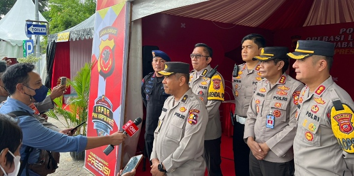 SOPS Polri Bersama Tim Melaksanakan Supervisi Terkait Pelaksanaan Operasi Lilin Tahun 2022 Di KM 57 Cikampek Jawa Barat