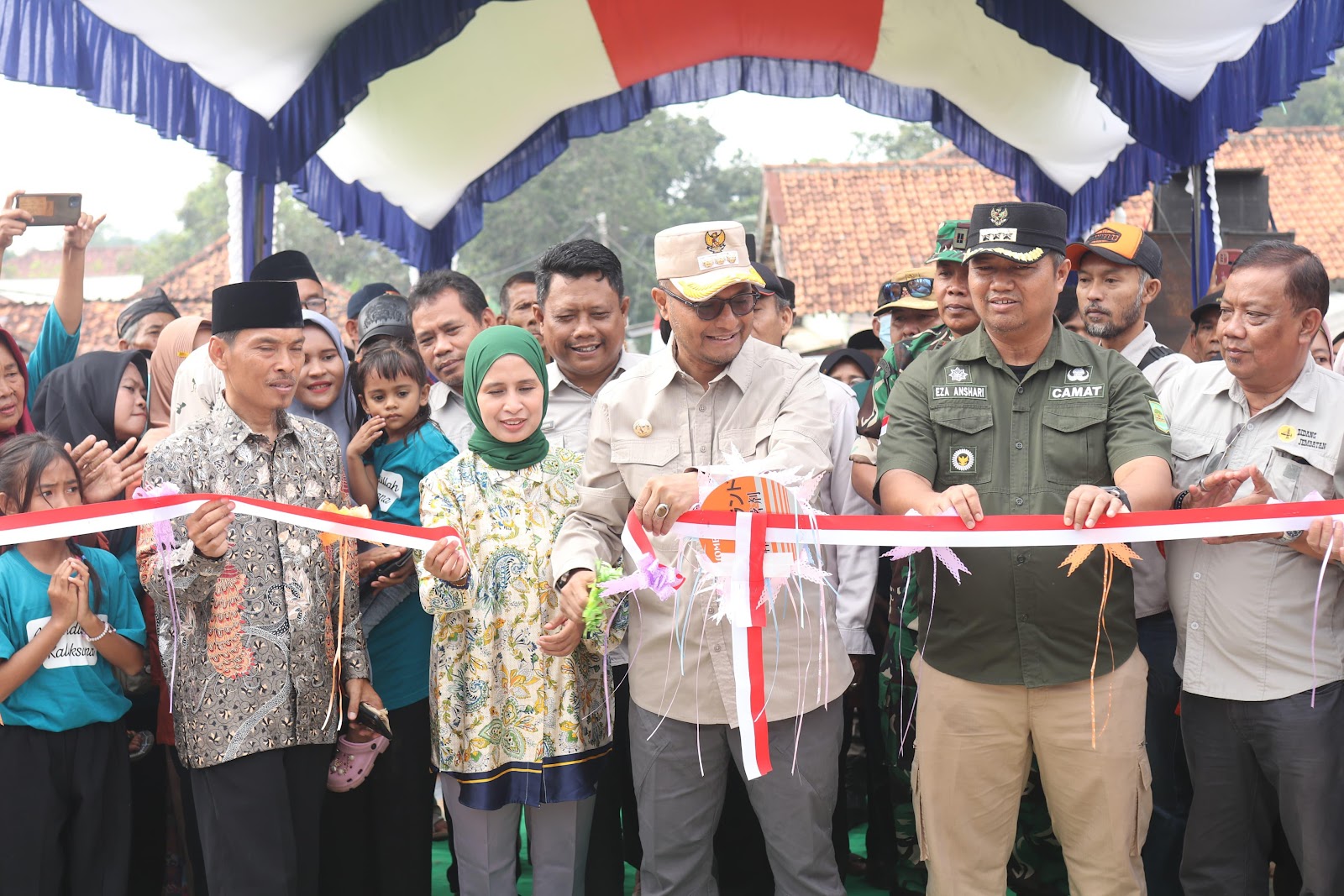 Sukacita Masyarakat Sambut Peresmian Jembatan Parigi Ciasem: Komitmen Pemerintah Daerah Tepat Waktu Kabupaten Subang Selesaikan Proyek Strategis