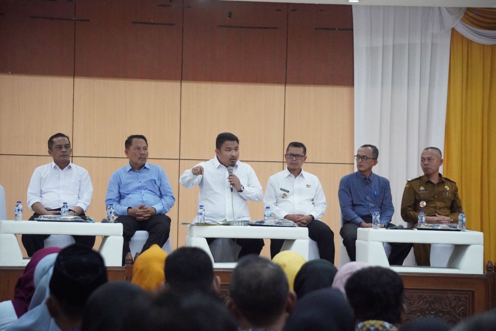 TEGAS! KANG REY SEGERA BERHENTIKAN 10 ASN INDISIPLINER DI KABUPATEN SUBANG DALAM UPAYA REFORMASI BIROKRASI