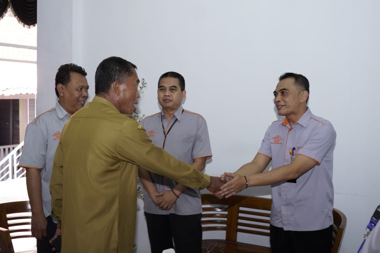 Terima Kunjungan Kepala POS Subang, Kang Jimat Harap POS Bantu KIE ke Masyarakat