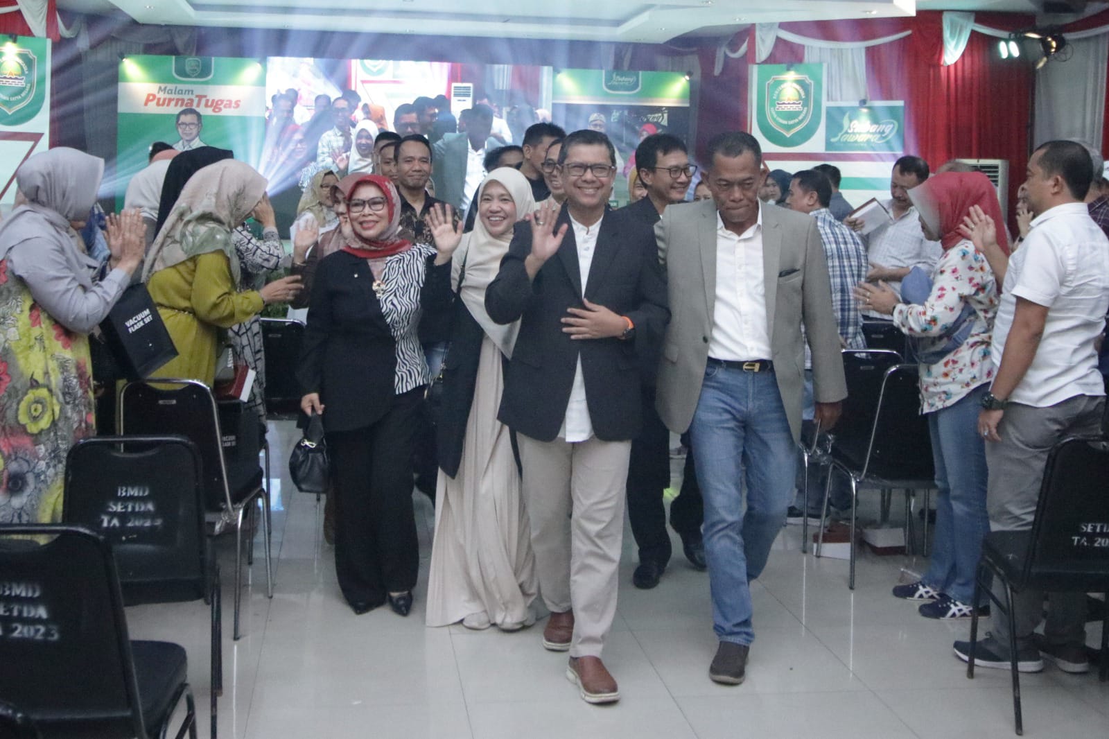 Terimakasih Kang Akur, telah memikul amanah yang tak mudah, berjuang hingga akhir, memenuhi lintasan garisan takdir
