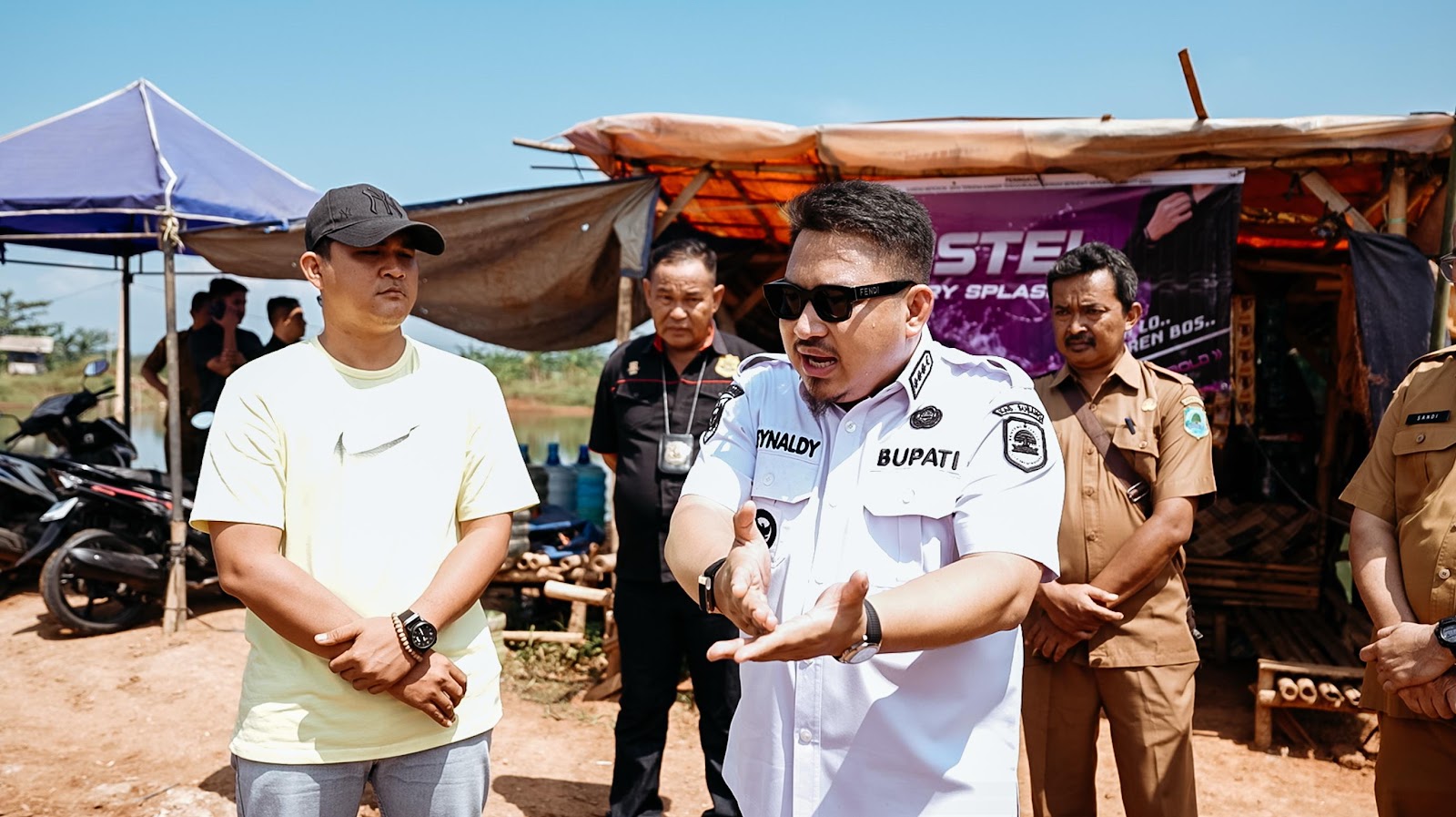 TINDAKLANJUTI ADUAN WARGA,BUPATI SUBANG HENTIKAN GALIAN TANAH TAK BERIZIN DI PAGADEN