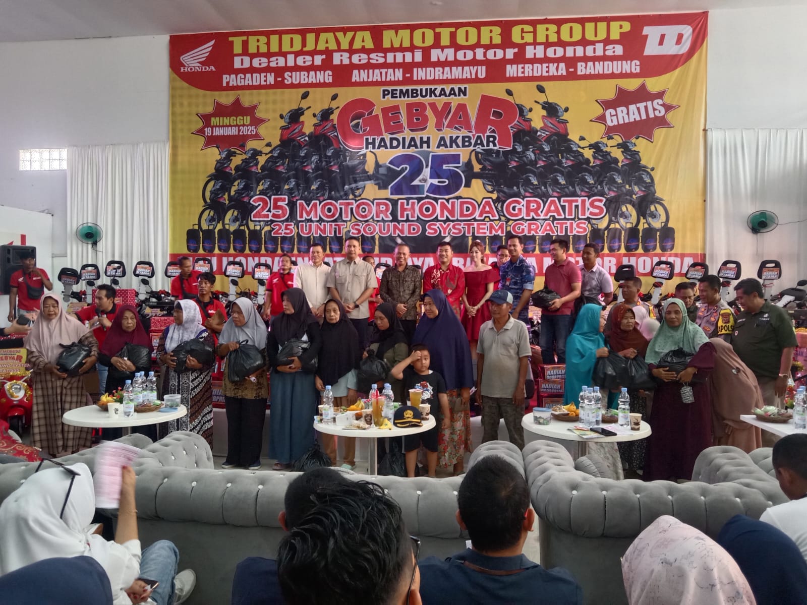 Trijaya Motor Dealer Resmi Adakan Gebyar Hadiah Akbar 25 Motor Honda