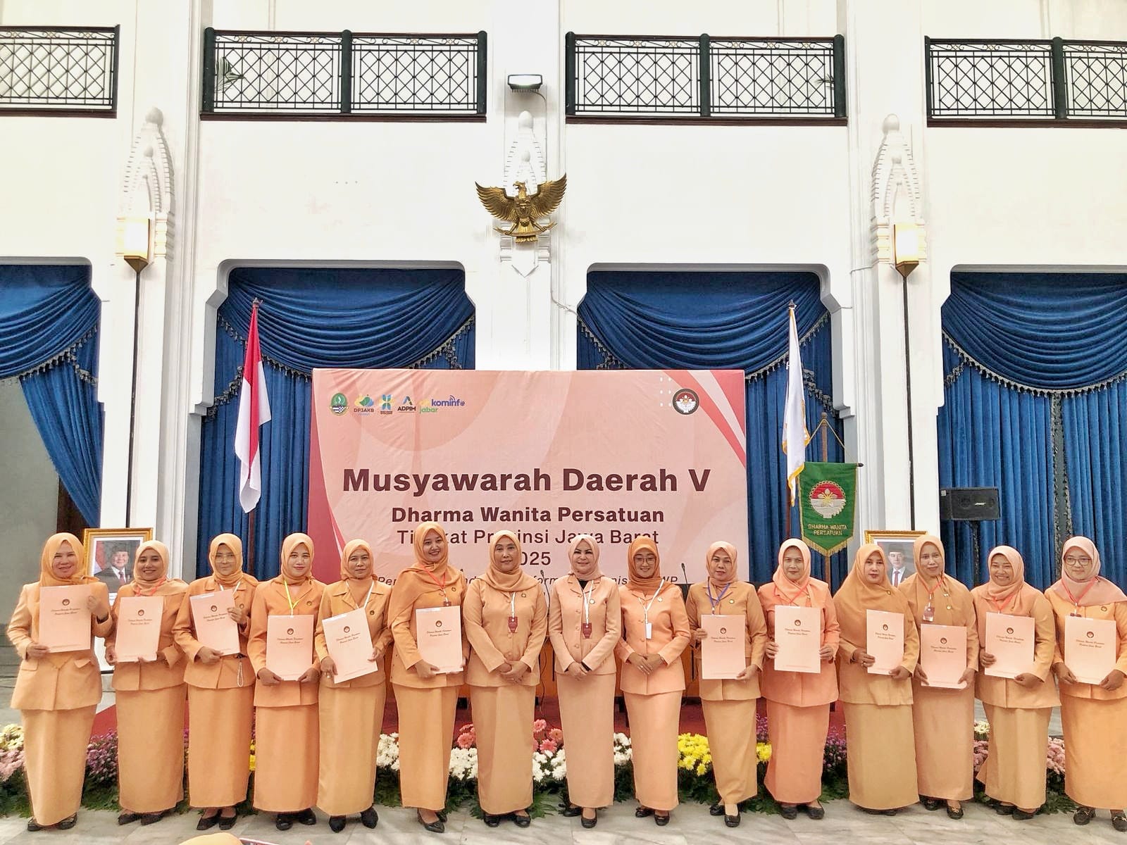 Tujuh Tahun Berturut-turut, DWP Kabupaten Subang Borong Penghargaan E-Reporting Tingkat Provinsi