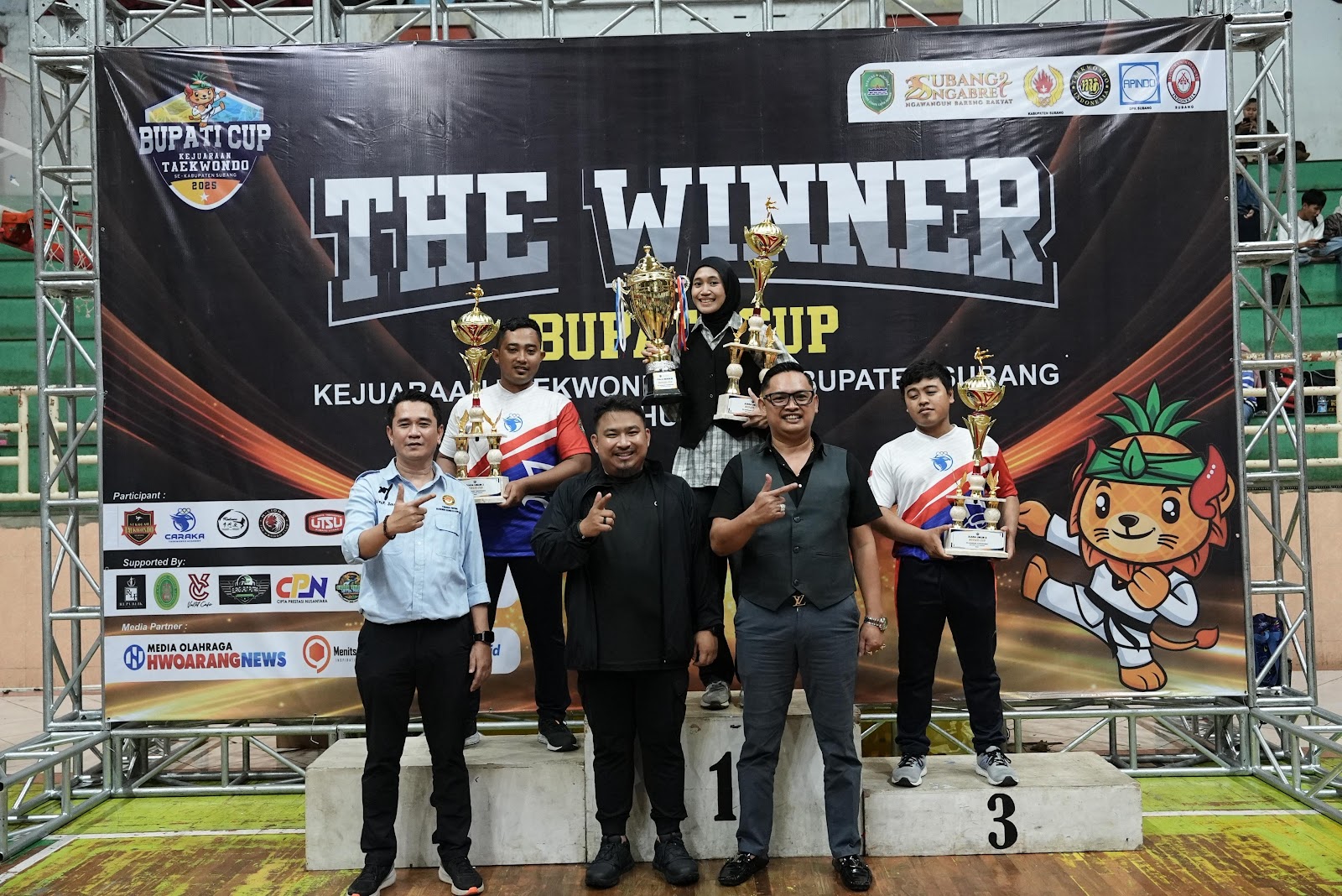 TUTUP BUPATI CUP KEJUARAAN TAEKWONDO, KANG REY BERPESAN UNTUK TERUS BERLATIH
