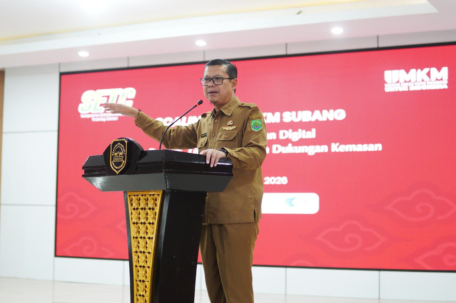 UMKM SUBANG HARUS NAIK KELAS UNTUK TERUS BERSAING, TEGAS KANG AKUR SAAT MEMBUKA WORKSHOP UMKM