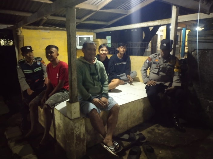 Untuk menjaga keamanan Polsek Tanjungsiang genjot sambang Ronda Malam dan Satkamling