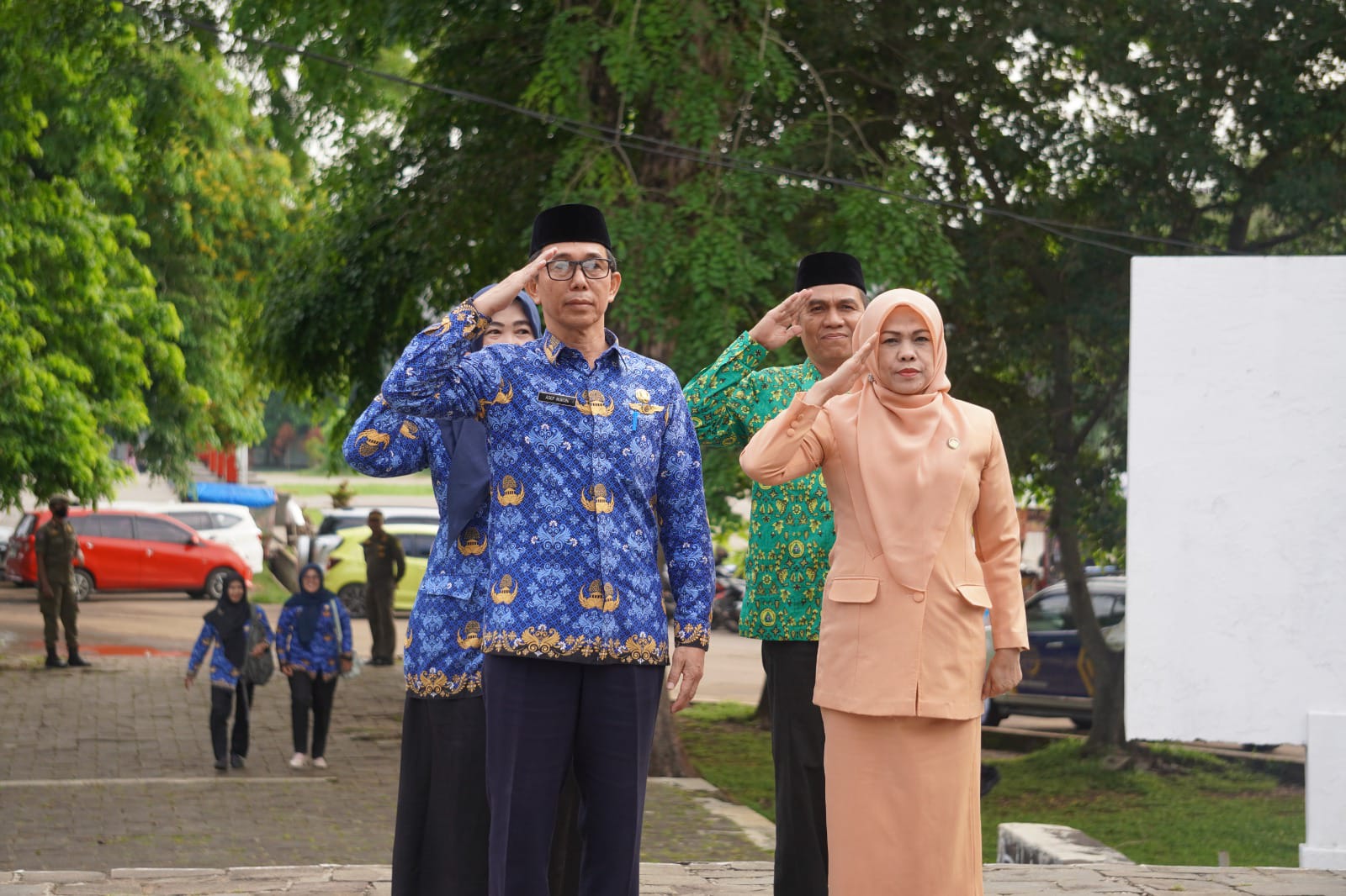 Upacara HUT Korpri Ke-52, Sekda Subang Ikuti Ziarah ke Taman Makam Pahlawan Cidongkol