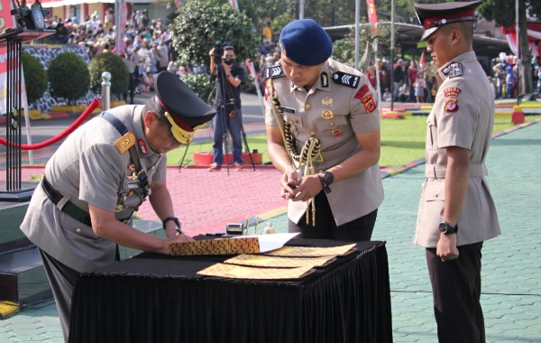 UPACARA PENUTUPAN, PELANTIKAN DAN PENGAMBILAN SUMPAH DIKTUKBA POLRI TAHUN  2022 GEL. II DI SPN POLDA JABAR